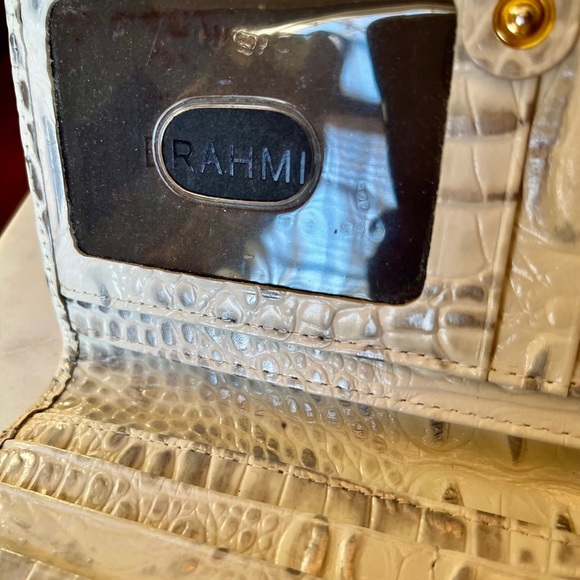 Brahmin Ady White Crocodile Embossed Wallet w/Gold-Tone Hardware (EUC) - Picture 9 of 10